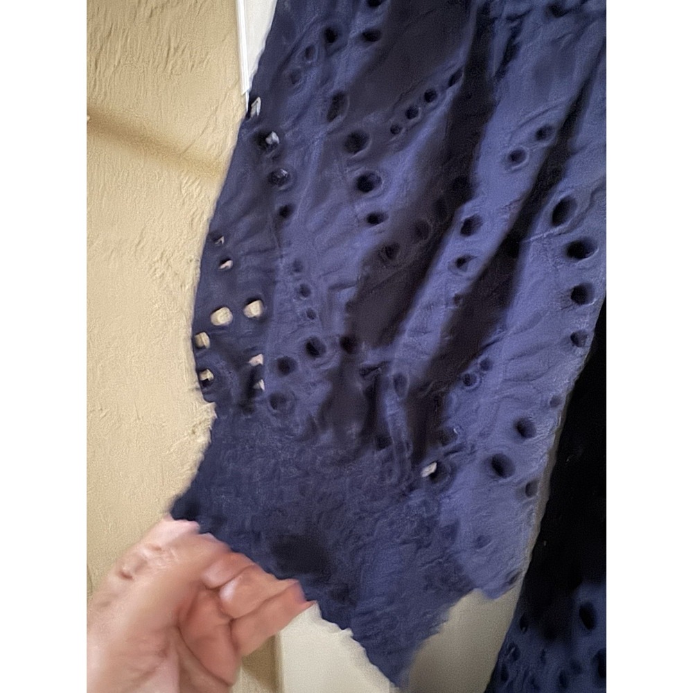 Chico's Navy Blue Eyelet Tiered Dress Size 14 100% Cotton, Lined, V-Neck - Picture 4 of 12